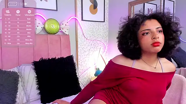 Snapshot of LUMINEVERLIGTH chatting on 07/29/26, 07:12 LUMINEVERLIGTH online show from 07/29/26, 07:12