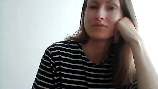 Snapshot of Nimetta chatting on 07/14/26, 09:36 Nimetta online show from 07/14/26, 09:36