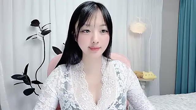 Snapshot of Winnie666999 chatting on 07/14/26, 11:16 Winnie666999 online show from 07/14/26, 11:16