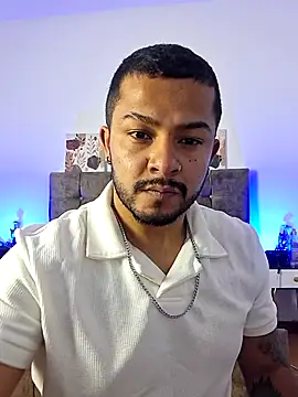 Snapshot of BrunoSilva_ chatting on 07/25/26, 12:03 BrunoSilva online show from 07/25/26, 12:03