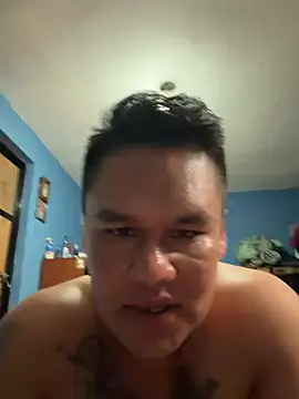 LatinoLeones online show from 06/21/26, 12:13