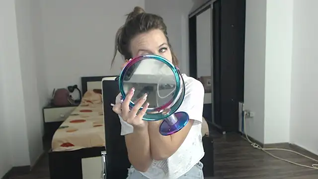 DedeSibel online show from 03/04/25, 09:18