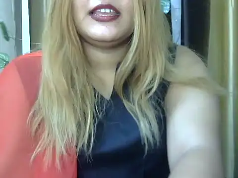 Snapshot of Sexyy_Sana chatting on 07/15/26, 05:40 Sexyy Sana online show from 07/15/26, 05:40