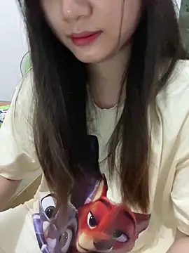 Snapshot of Beola_xx chatting on 06/23/26, 01:47 Beola xx online show from 06/23/26, 01:47