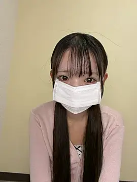 risa      online show from 07/10/26, 01:47