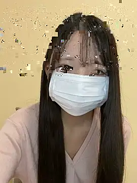 risa      online show from 07/14/26, 11:38