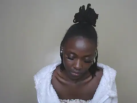 Snapshot of Elsie_1 chatting on 07/28/26, 12:51 Elsie 1 online show from 07/28/26, 12:51