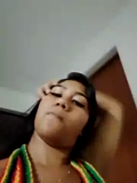 Snapshot of indiazinha__ chatting on 07/19/26, 04:05 indiazinha online show from 07/19/26, 04:05