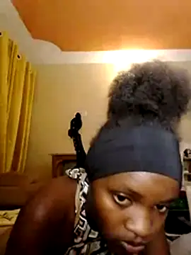 Lovey nyams online show from 07/01/26, 04:47