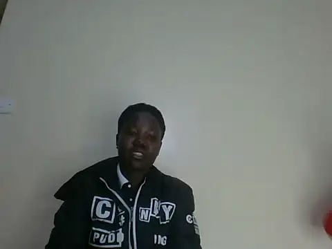 Snapshot of Queen_tash chatting on 06/22/26, 11:35 Queen tash online show from 06/22/26, 11:35
