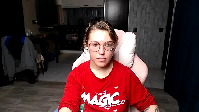 Reginasmilee online show from 09/21/25, 11:50