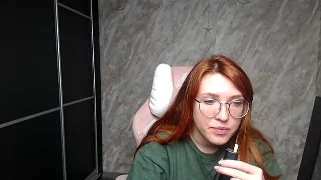 Snapshot of Reginasmilee chatting on 02/10/26, 05:39 Reginasmilee online show from 02/10/26, 05:39