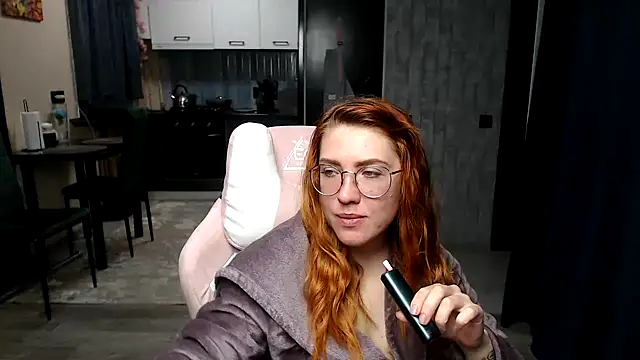 Reginasmilee online show from 04/18/26, 02:59