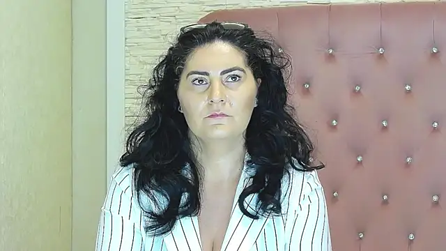 IlonaSky online show from 06/24/26, 07:18