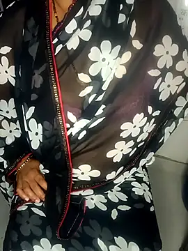 Snapshot of Miss-Jiyaa chatting on 07/06/26, 05:48 Miss-Jiyaa online show from 07/06/26, 05:48