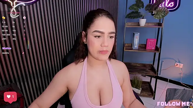 Snapshot of Emily_robertss1 chatting on 06/28/26, 04:13 Emily robertss1 online show from 06/28/26, 04:13