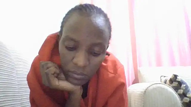 Snapshot of Savannah_Leex chatting on 07/19/26, 06:00 Savannah Leex online show from 07/19/26, 06:00