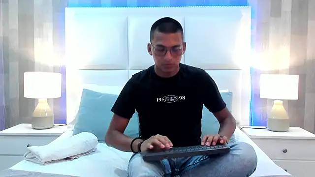 StefanoBelami online show from 06/28/26, 03:23