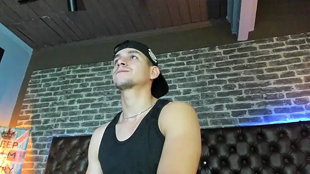 Snapshot of Jamexxx1_ chatting on 07/29/26, 11:25 Jamexxx1 online show from 07/29/26, 11:25
