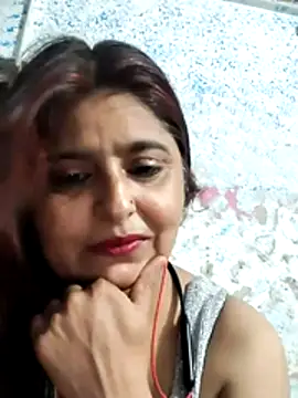 Snapshot of Nisha_Cute1 chatting on 06/24/26, 12:26 Nisha Cute1 online show from 06/24/26, 12:26