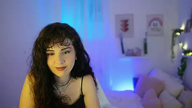 Snapshot of Daisy_Lowe chatting on 07/17/26, 07:41 Daisy Lowe online show from 07/17/26, 07:41
