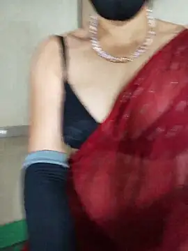 Snapshot of renu9dimple chatting on 07/23/26, 04:43 renu9dimple online show from 07/23/26, 04:43
