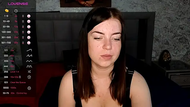Victoriaa Mills online show from 06/28/26, 12:16