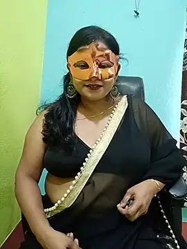 Snapshot of Sex18bhabi chatting on 07/17/26, 11:06 Sex18bhabi online show from 07/17/26, 11:06