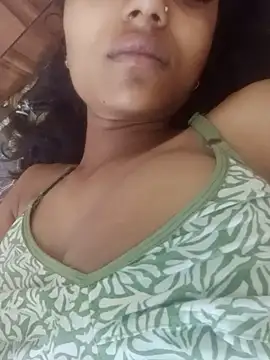 sizzling aaruhi online show from 06/30/26, 02:56