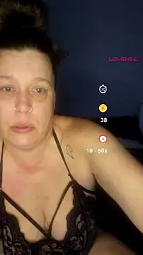 Snapshot of London-MollyXX chatting on 07/10/26, 10:01 London-MollyXX online show from 07/10/26, 10:01