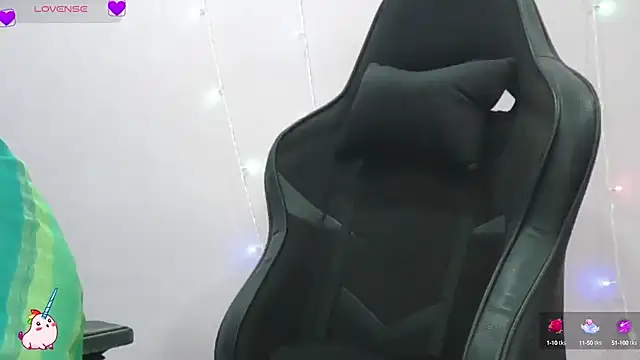 Snapshot of Trishas_Stream chatting on 02/03/25, 08:46 Trishas Stream online show from 02/03/25, 08:46