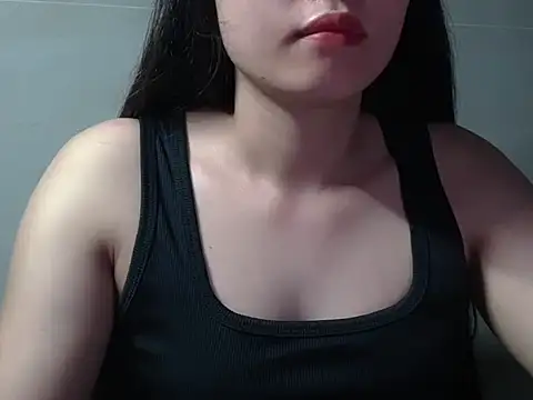 Snapshot of Ngociuu08 chatting on 08/03/26, 03:38 Ngociuu08 online show from 08/03/26, 03:38