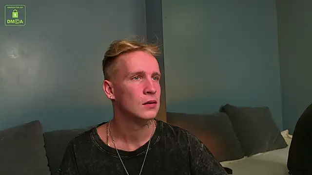 Snapshot of EdwinWilliams chatting on 07/12/26, 10:17 EdwinWilliams online show from 07/12/26, 10:17