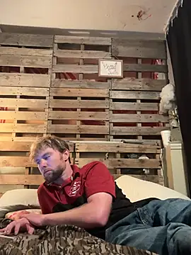 Snapshot of Drakeeestarr chatting on 07/15/26, 09:25 Drakeeestarr online show from 07/15/26, 09:25