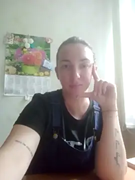 RavennaReyn online show from 07/10/26, 09:45