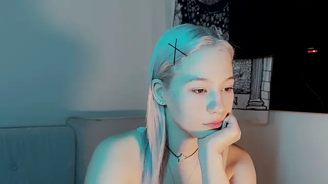Snapshot of cupcake_soull chatting on 07/15/26, 06:24 cupcake soull online show from 07/15/26, 06:24
