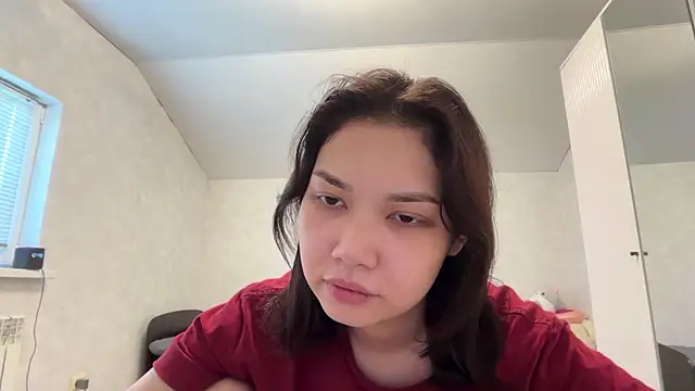 Snapshot of GudrunPedralba chatting on 07/06/26, 07:49 GudrunPedralba online show from 07/06/26, 07:49