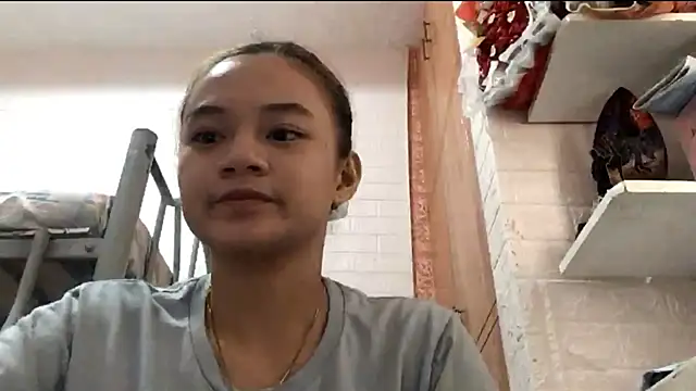 Snapshot of NomaBadalamenti chatting on 07/19/26, 03:54 NomaBadalamenti online show from 07/19/26, 03:54