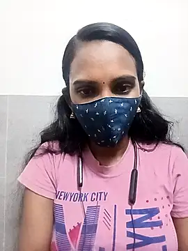 Snapshot of Tamil_Soloqueen_001 chatting on 07/10/26, 07:16 Tamil Soloqueen 001 online show from 07/10/26, 07:16