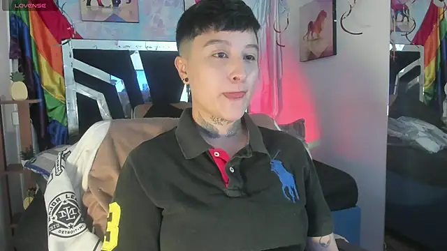 abby thompson     online show from 07/07/26, 02:03