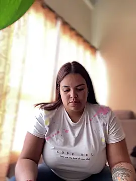 AliceStarshine online show from 02/28/25, 07:35