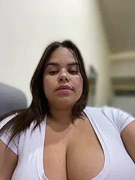 AliceStarshine online show from 03/06/25, 04:08