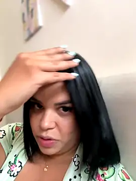 AliceStarshine online show from 09/21/25, 04:52