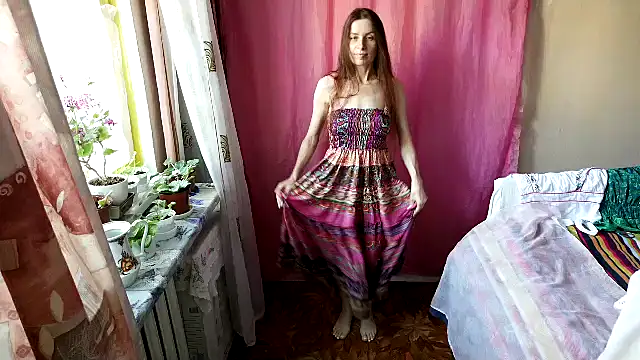 Snapshot of GoddessThumbelina chatting on 07/17/26, 04:12 GoddessThumbelina online show from 07/17/26, 04:12
