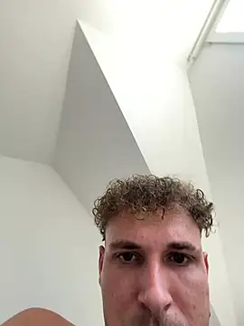 youngplayboymmm online show from 07/10/26, 11:13