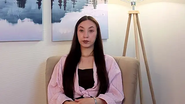 JinnyMenzella online show from 07/11/26, 05:10