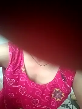 Lovely-Gupta online show from 07/16/26, 04:18