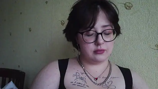Snapshot of NessaLiberta chatting on 07/09/26, 01:15 NessaLiberta online show from 07/09/26, 01:15