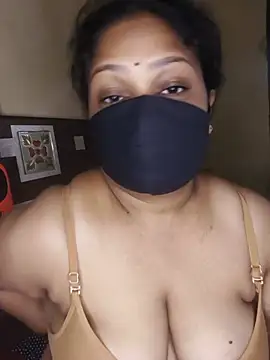 Snapshot of Priya_Jii chatting on 07/12/26, 04:03 Priya Jii online show from 07/12/26, 04:03