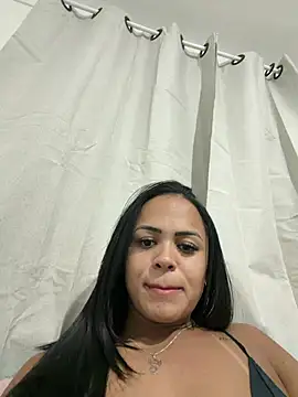 Snapshot of Julia_57 chatting on 07/14/26, 02:27 Julia 57 online show from 07/14/26, 02:27